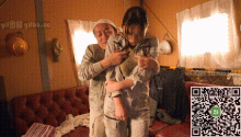GIF剧情图解2出处，撞见工厂里的女上司偷情，这下有了把柄还不乖乖听话