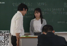 GIF剧情图解3出处，当众调戏我的女老师，肉丝翘臀撕烂丝袜，反差的眼镜妹女老师-解解图解