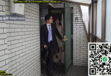 丈夫前脚去上班少妇的情人就来找上门了①-解解图解