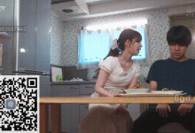 隔壁新搬来的女邻居好漂亮，竟然对男屌丝有了兴趣②-解解图解