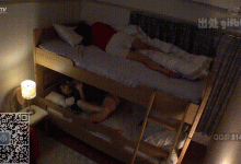 2对情侣大学生外出集训，醉酒后互相出轨 交换男朋友的刺激②-解解图解