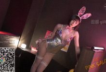 GIF剧情图解3出处，凉森玲梦的兔女郎制服，每个男的看了都想上去揉一揉吧-解解图解