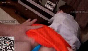 超短的牛仔热裤 包臀裙，湿身瑜伽裤，美臀就要这样无保留的展示出来